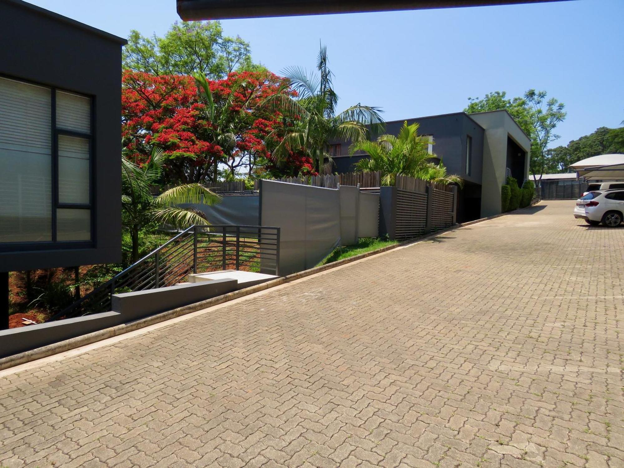 The Executive - Exclusive Self-Catering Apartments - Ezulwini Exterior foto