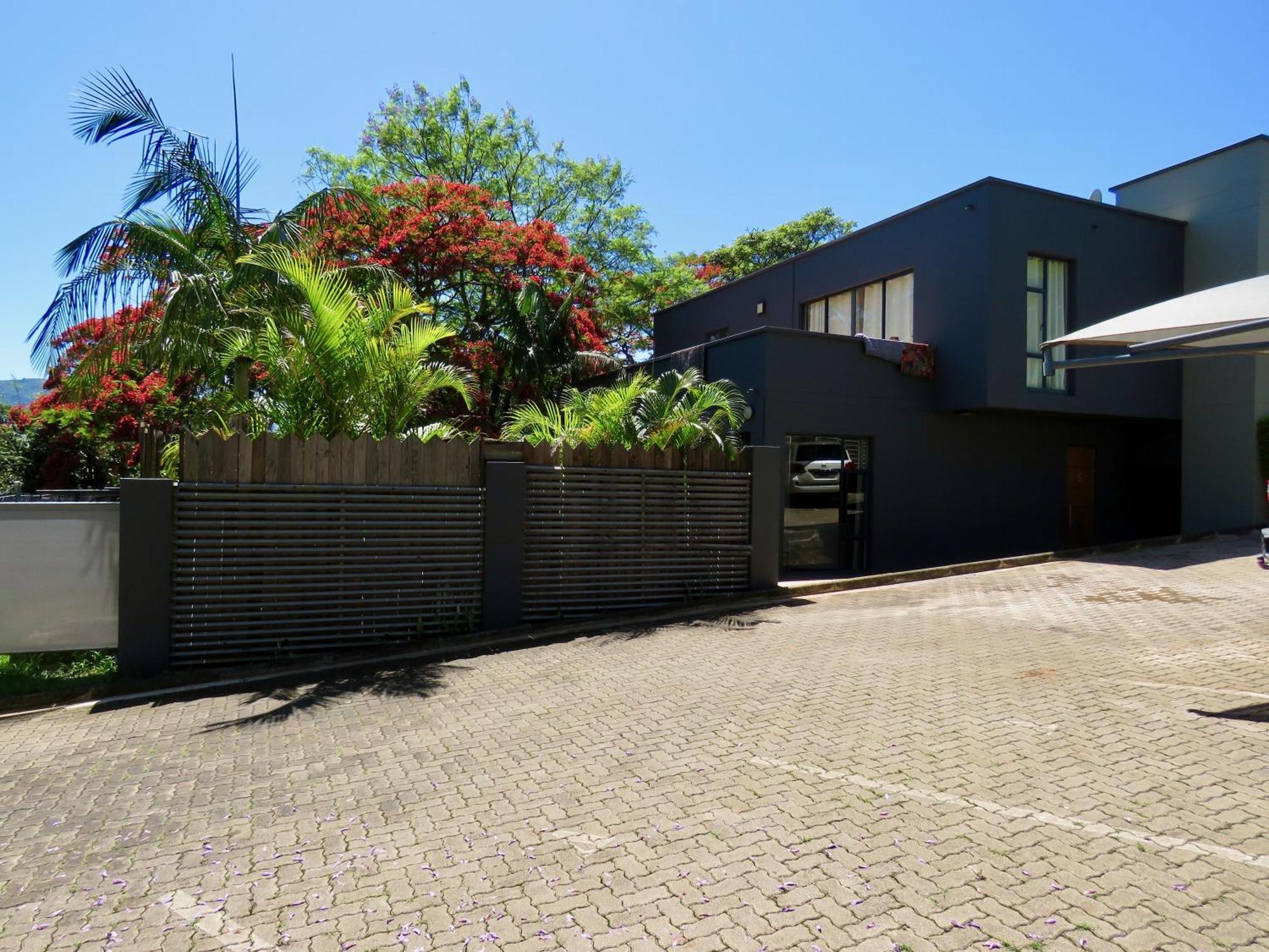 The Executive - Exclusive Self-Catering Apartments - Ezulwini Exterior foto